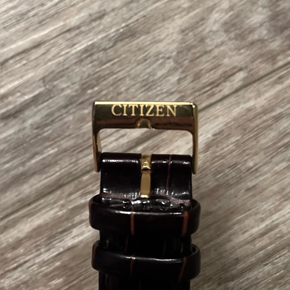 Citizen Quartz watch Brown Leather/Gold - Picture 4 of 4